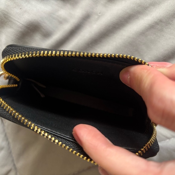 Coach Black and Tan Leopard Card Holder - Picture 4 of 6